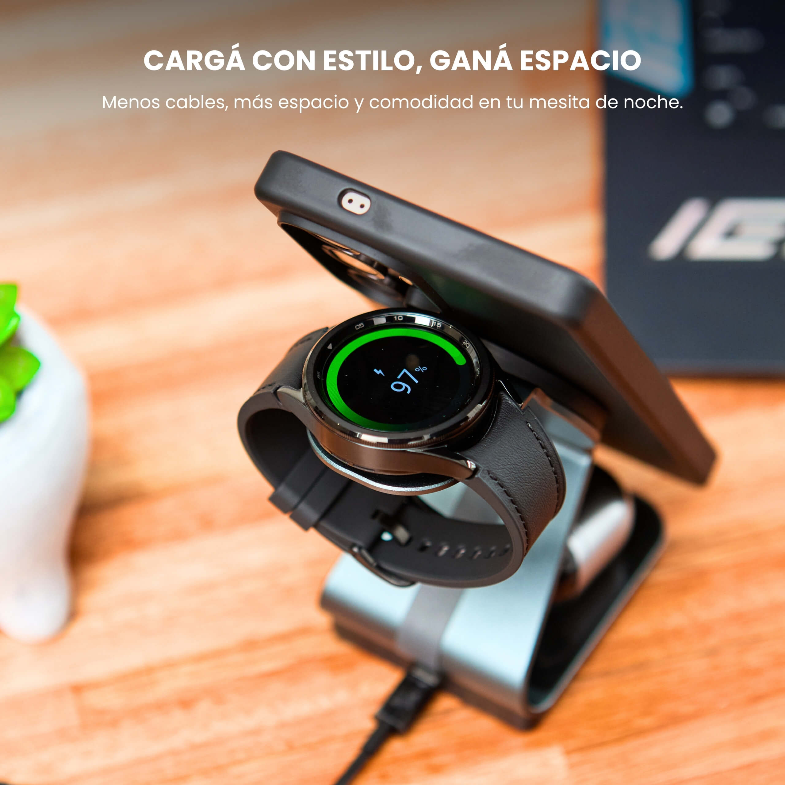 Uso del cargador MagCharger como reloj de escritorio con visualización de hora y clima del Samsung Galaxy Watch