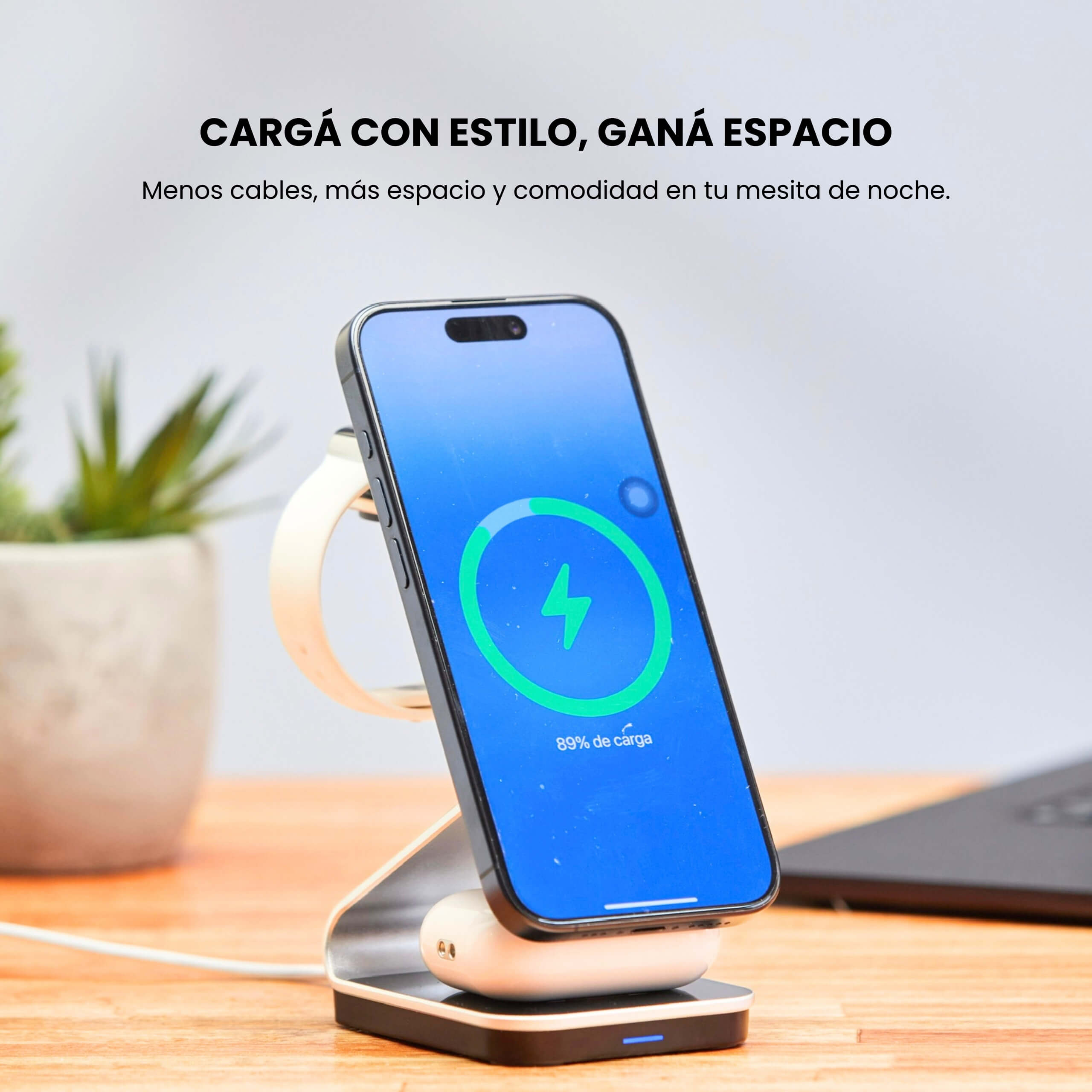 Uso del cargador MagCharger como reloj de escritorio con visualización de hora y clima