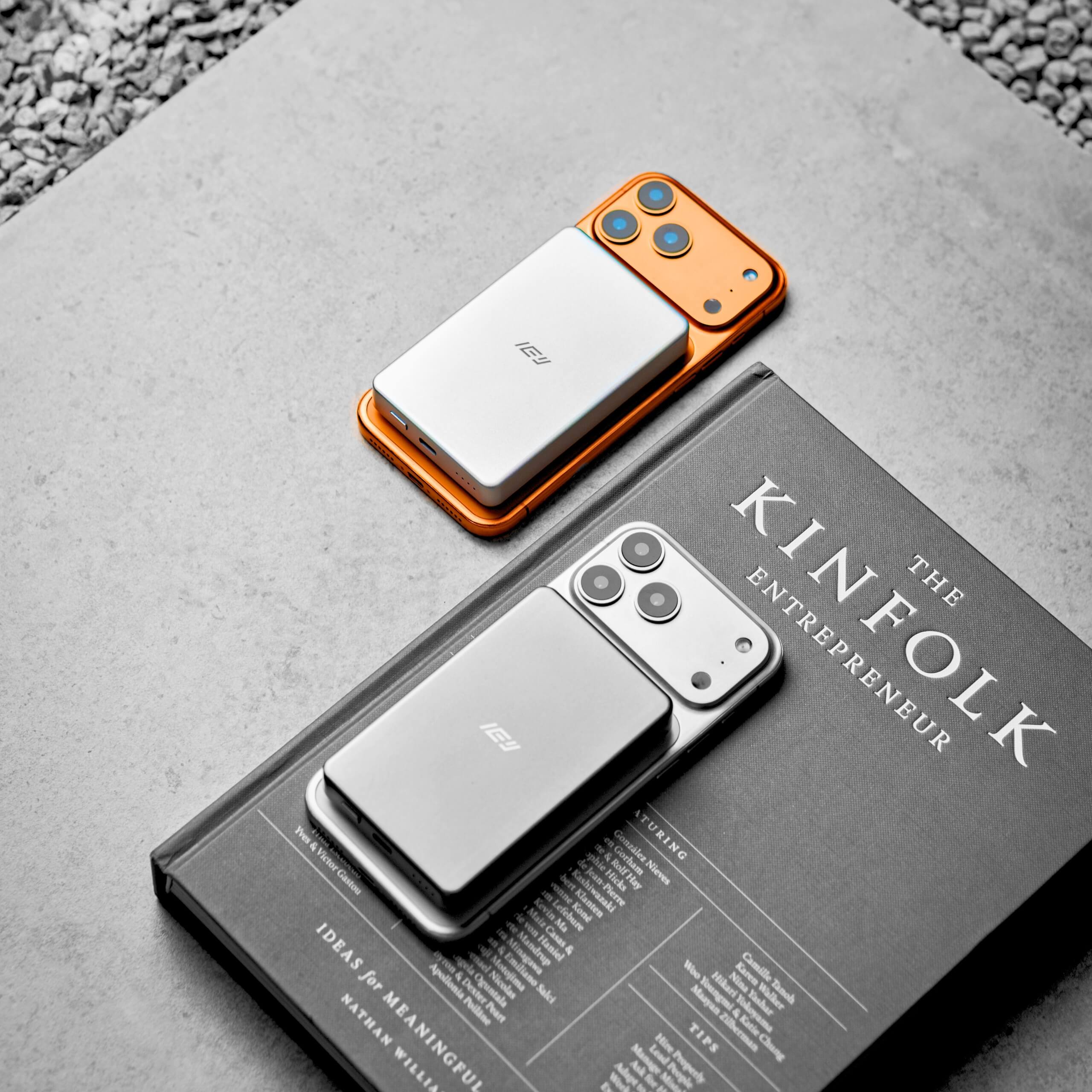 Cargador Portatil MagSafe Premium de IEY con una batería de 10.000 mAh