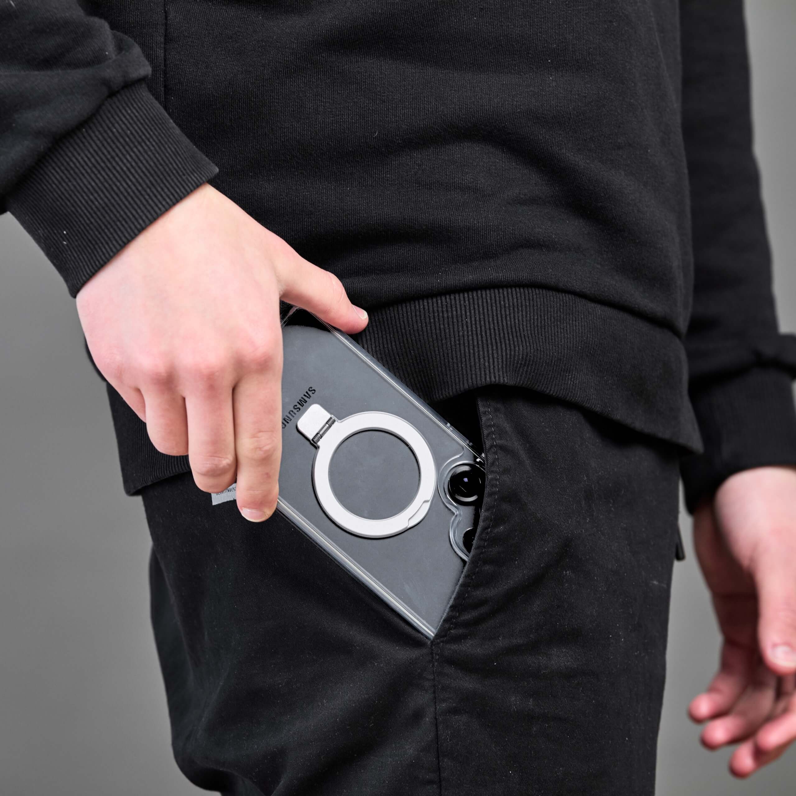 Funda Samsung S25 Ultra transparente con aro magnético, diseño con soporte integrado