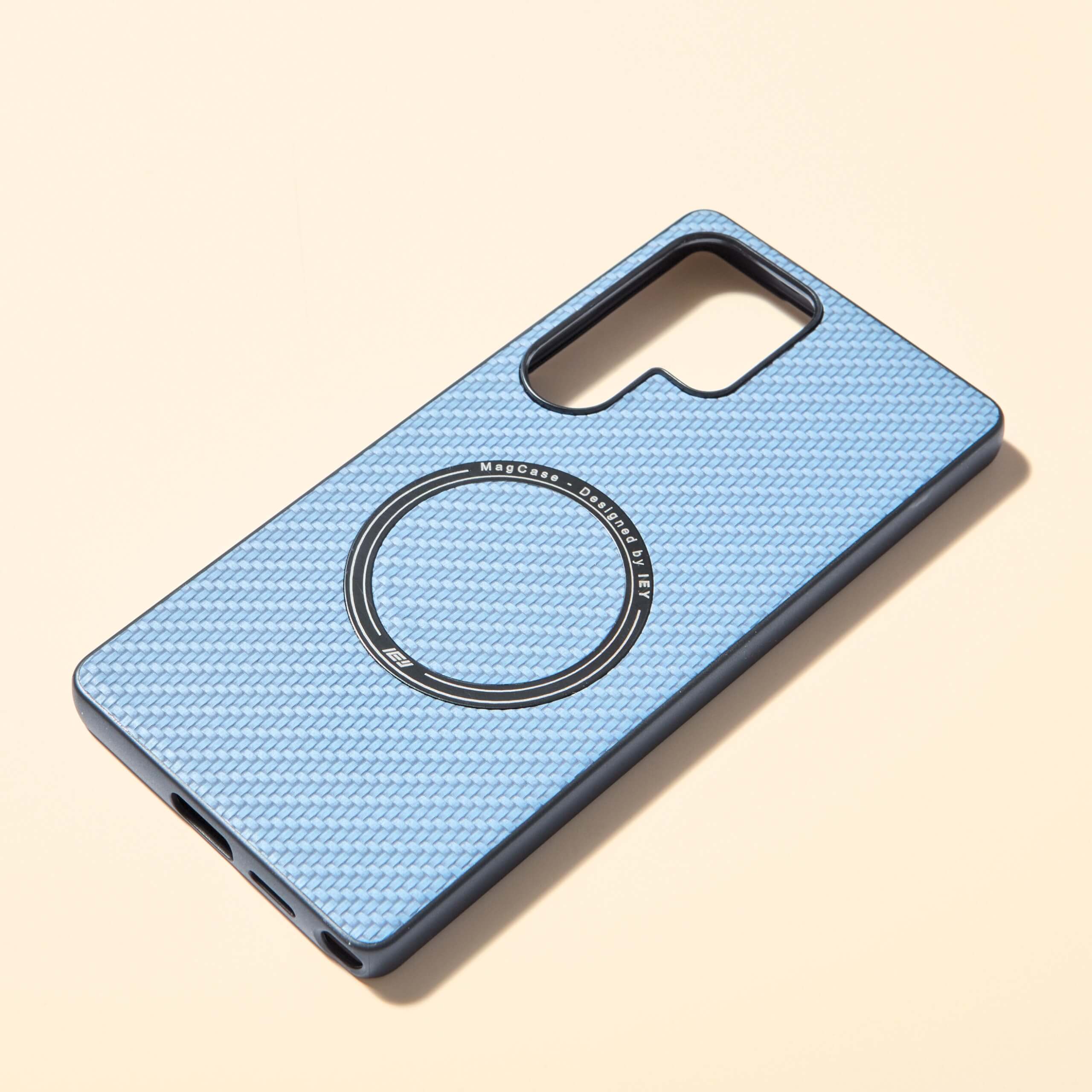 Funda MagSafe Samsung azul con textura tipo fibra de carbono, vista frontal con aro imantado grabado y diseño ultraligero #color_azul