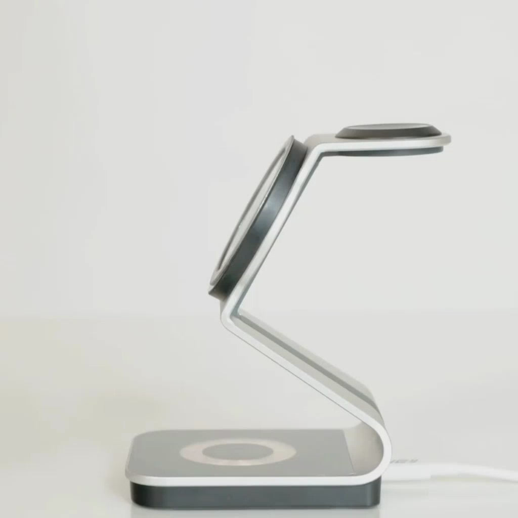 Estación de carga MagCharger 3 en 1 con acabado elegante y diseño minimalista de la marca IEY